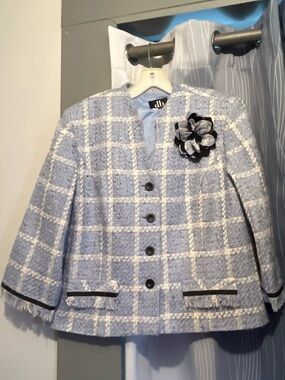 Vintage DB Jacket Pastel Blue Tweed Detachable Flower Brooch